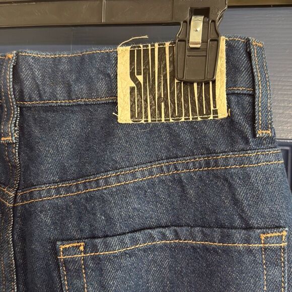 Mother Denim Snacks! The Pin Up Tippy Top Sweet Tooth Hover in Clean Your Plate - Picture 7 of 8